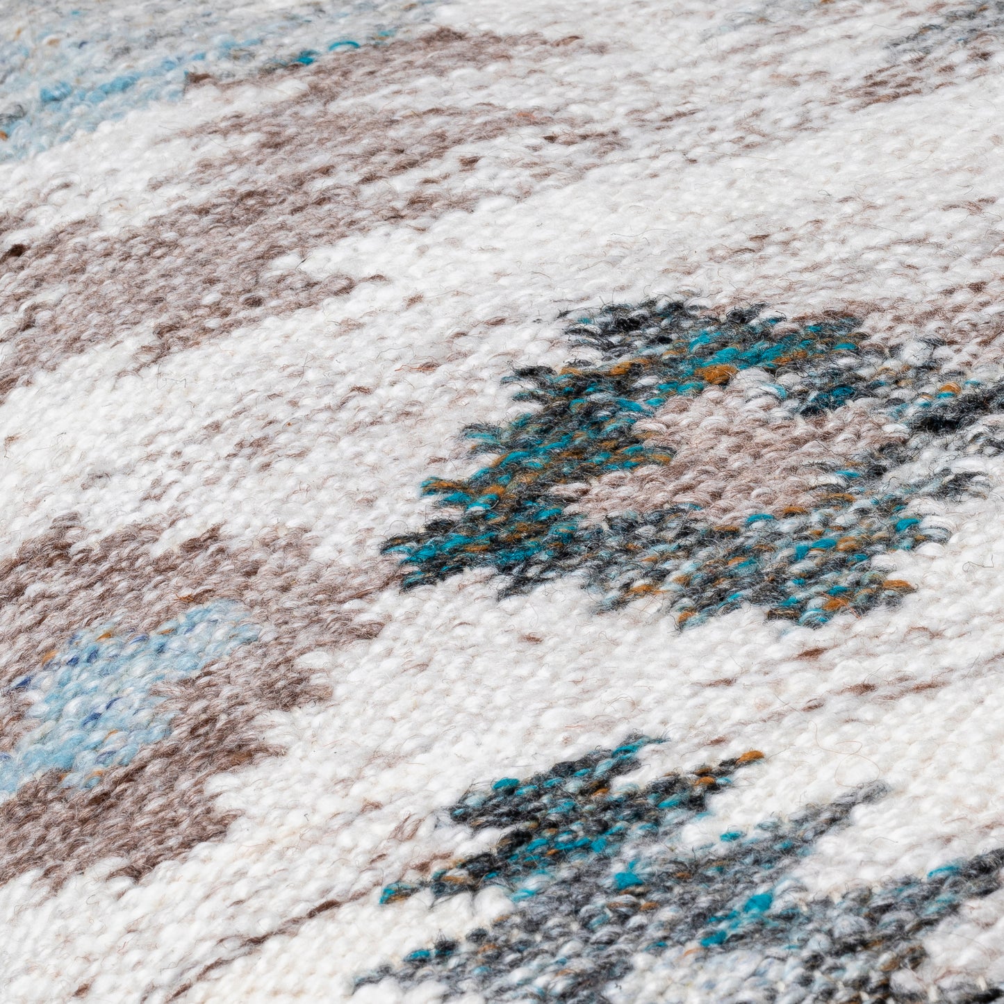 Alyssa AYS-003 Pillow- Multiple Sizes - Chapin Furniture