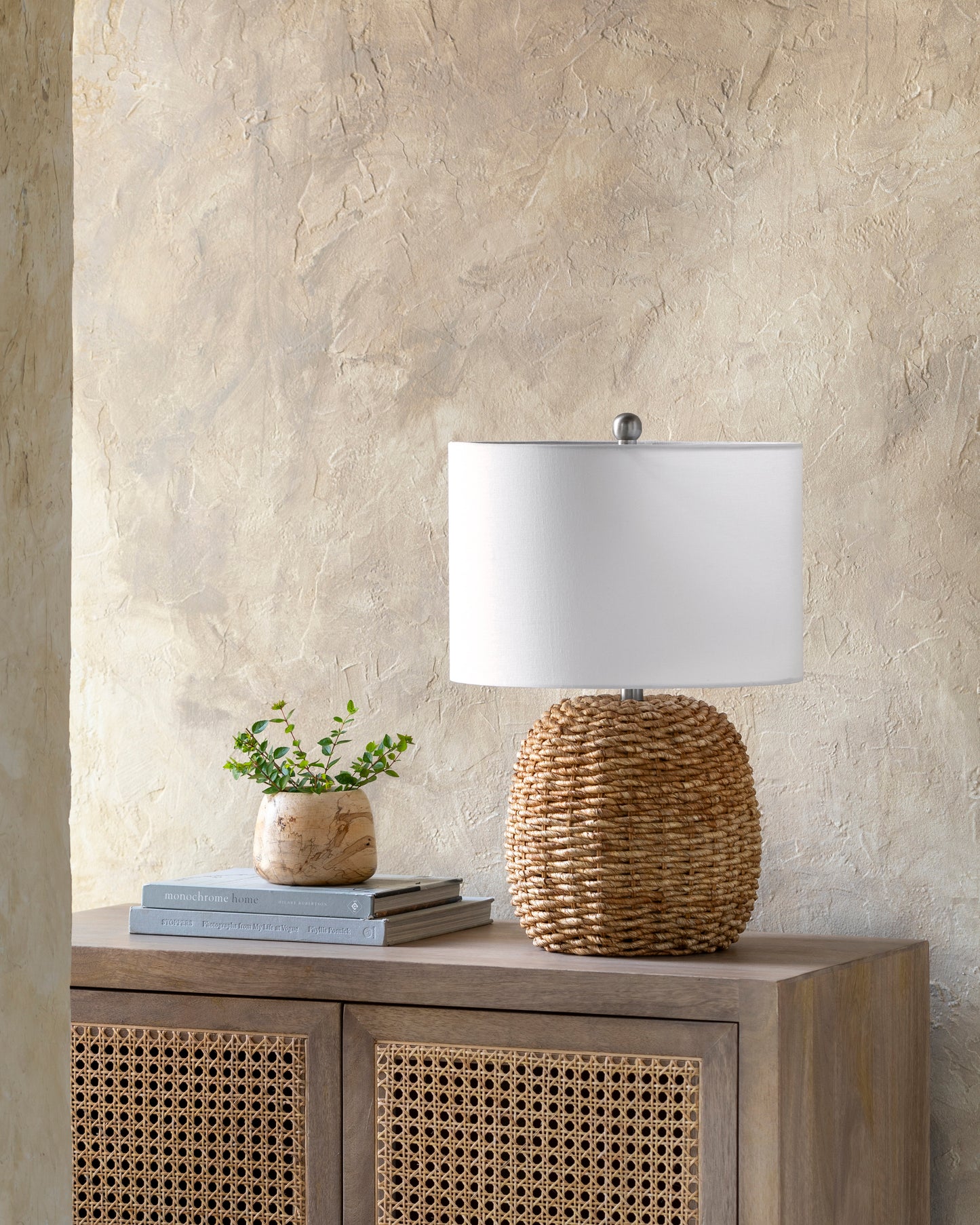 Beke BKE-002 Lamp - Chapin Furniture