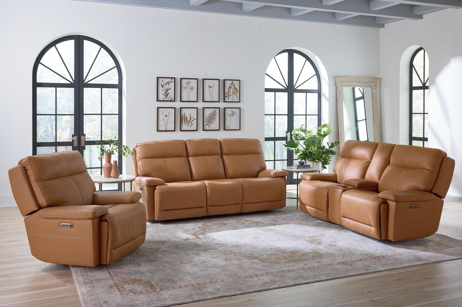 Bassett Club Level Fletcher Power Motion Sofa | Chapin Furniture