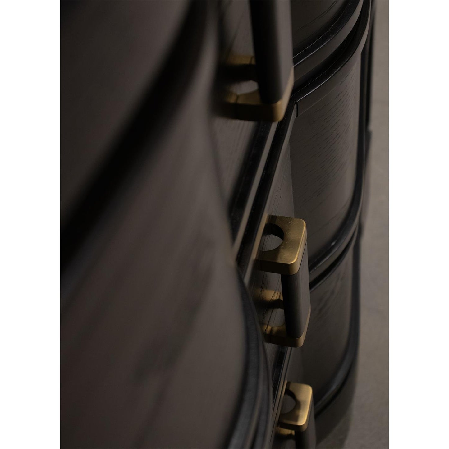 Lydia Bachelor Chest - Chapin Furniture