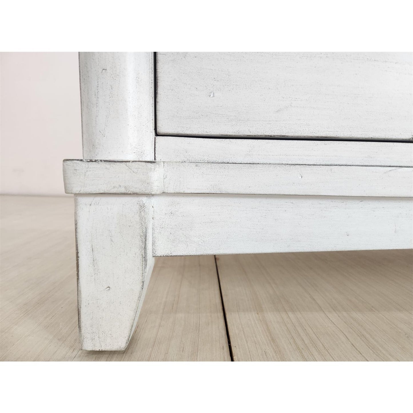 Maddox Nine Drawer Dresser - Chapin Furniture