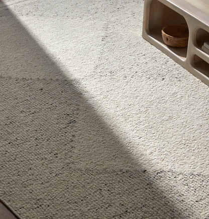 Peru PEU-2301 Rug- Gray, Ivory - Chapin Furniture