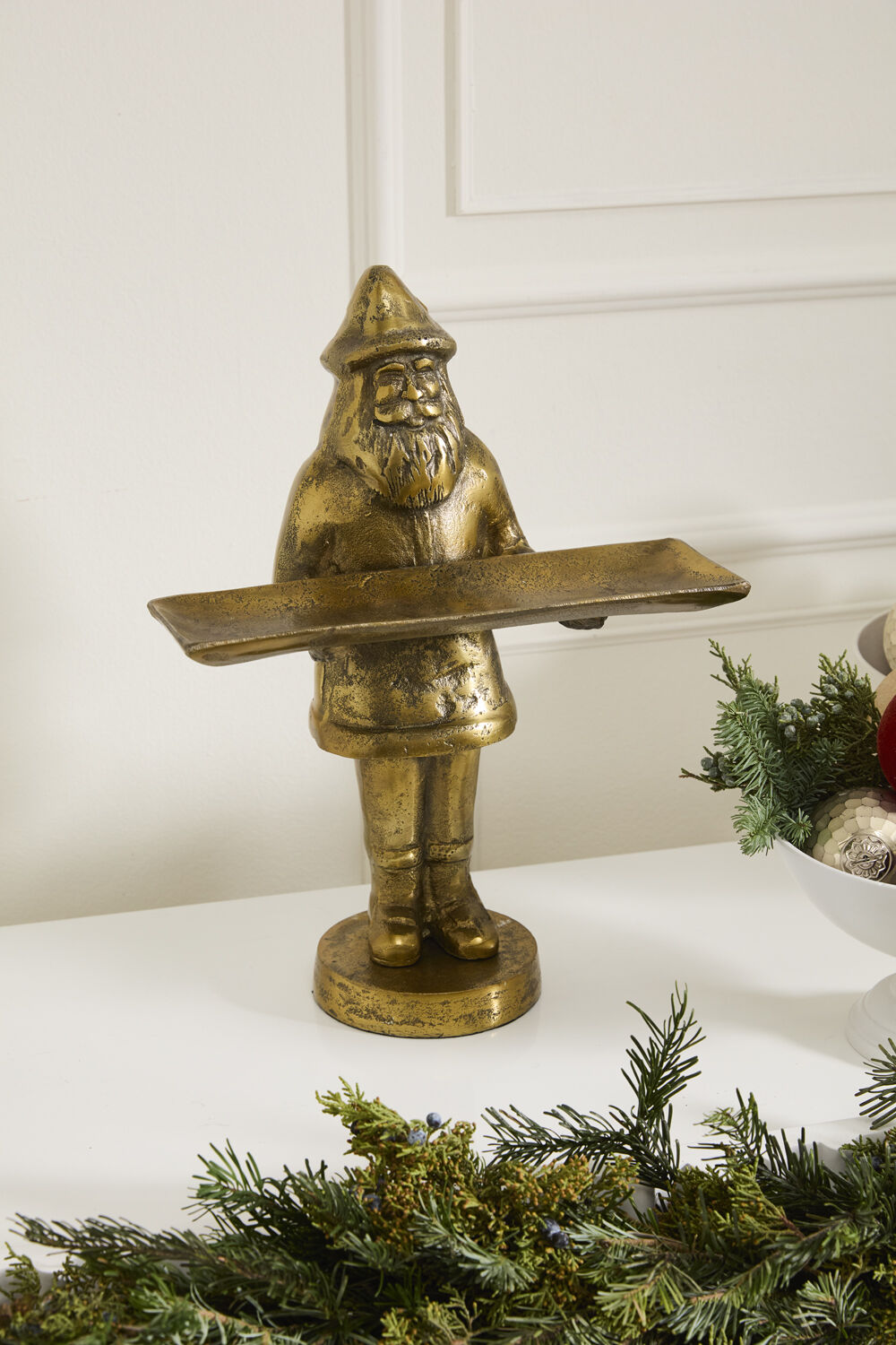 Saint Nick Dishstand - Chapin Furniture