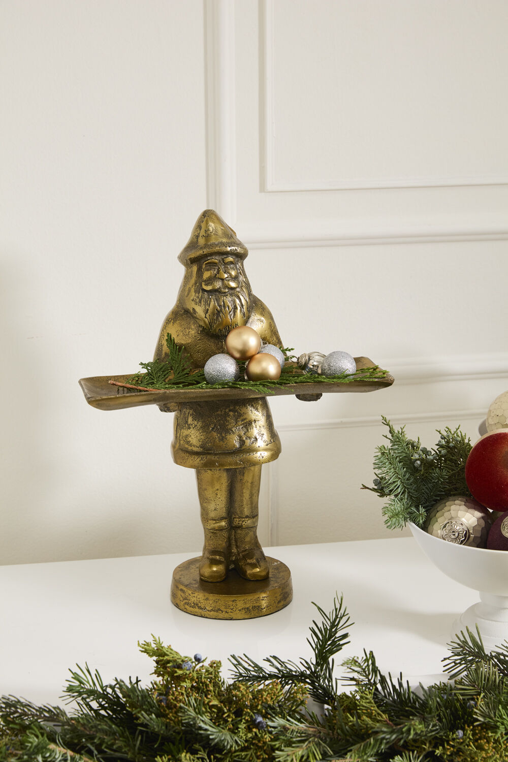 Saint Nick Dishstand - Chapin Furniture