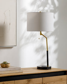 Uzes UZS-001 Lamp - Chapin Furniture