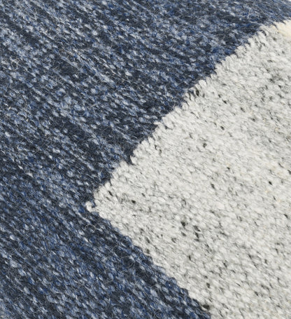 VC Kass Night Blue/Gray Pillow - Set of 2 - Chapin Furniture