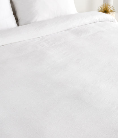 Jayson White Linen Cashmere Duvet Collection - Chapin Furniture