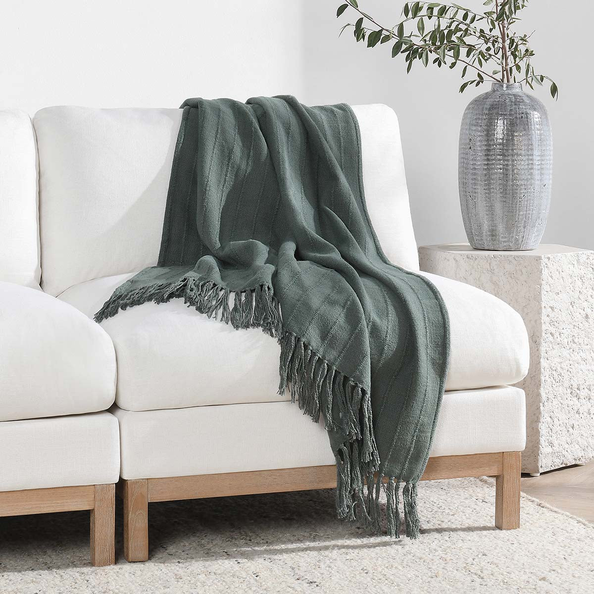 TC Hunter Forest Green Throw - Chapin Furniture