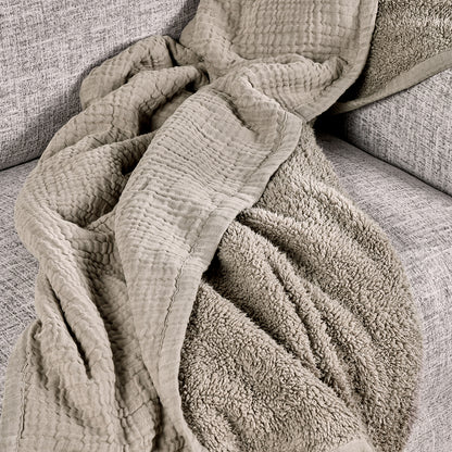 TC Cardiff Natural Throw - Chapin Furniture