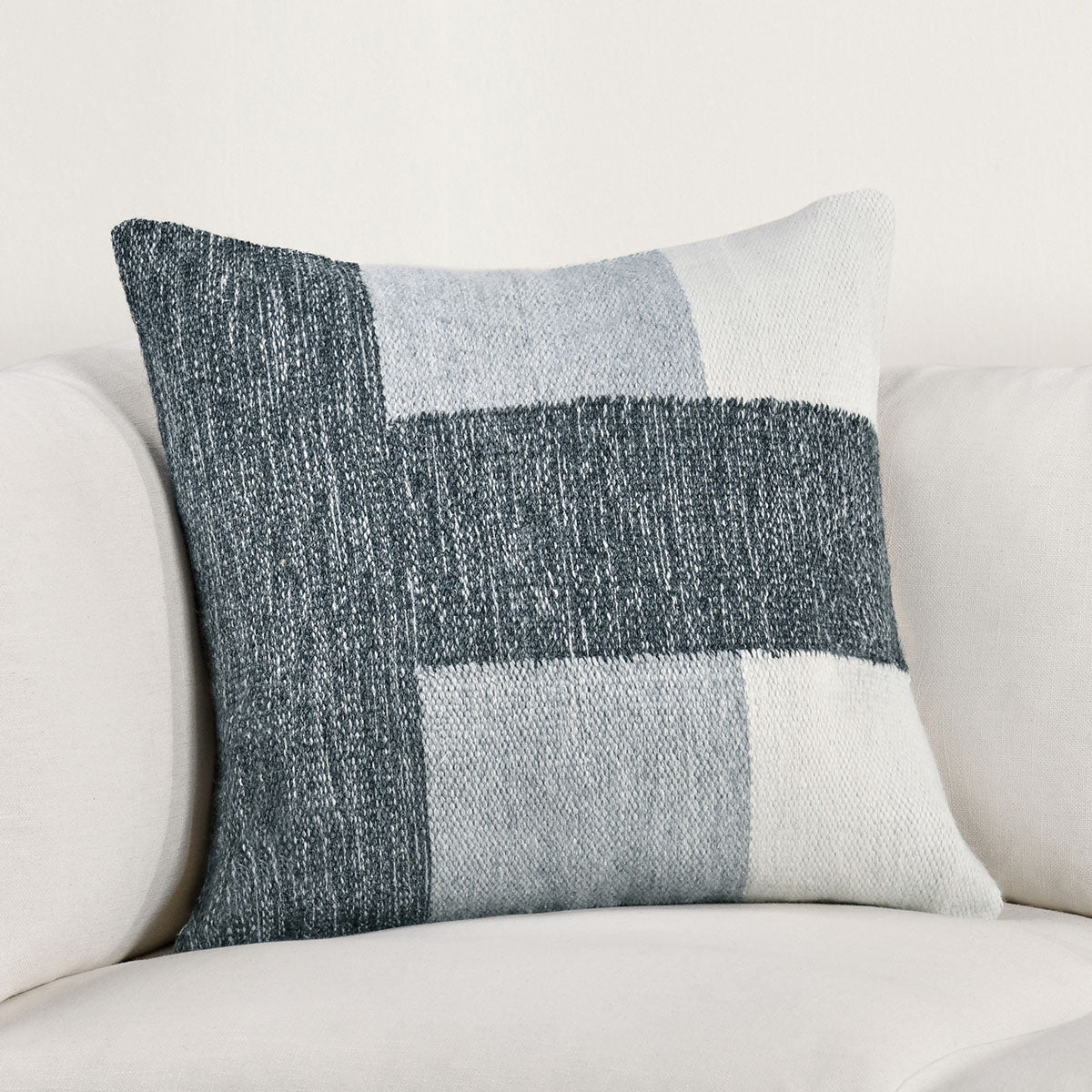 VC Kass Charcoal/Ivory Pillow - Set of 2 - Chapin Furniture