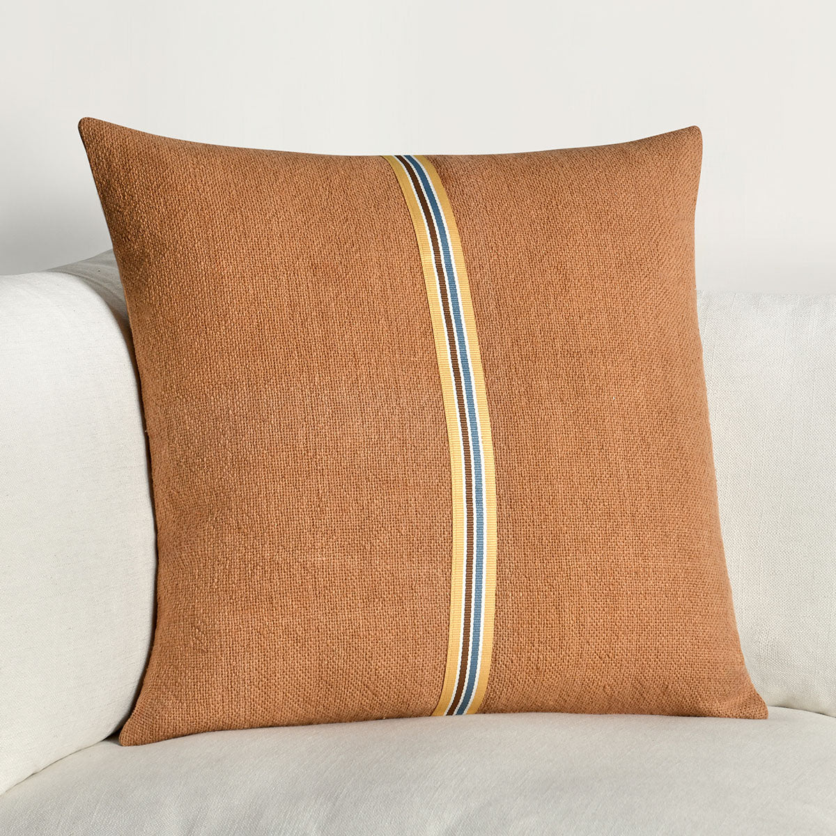 BW Rowland Hazel 22x22 Pillow - Set of 2 - Chapin Furniture