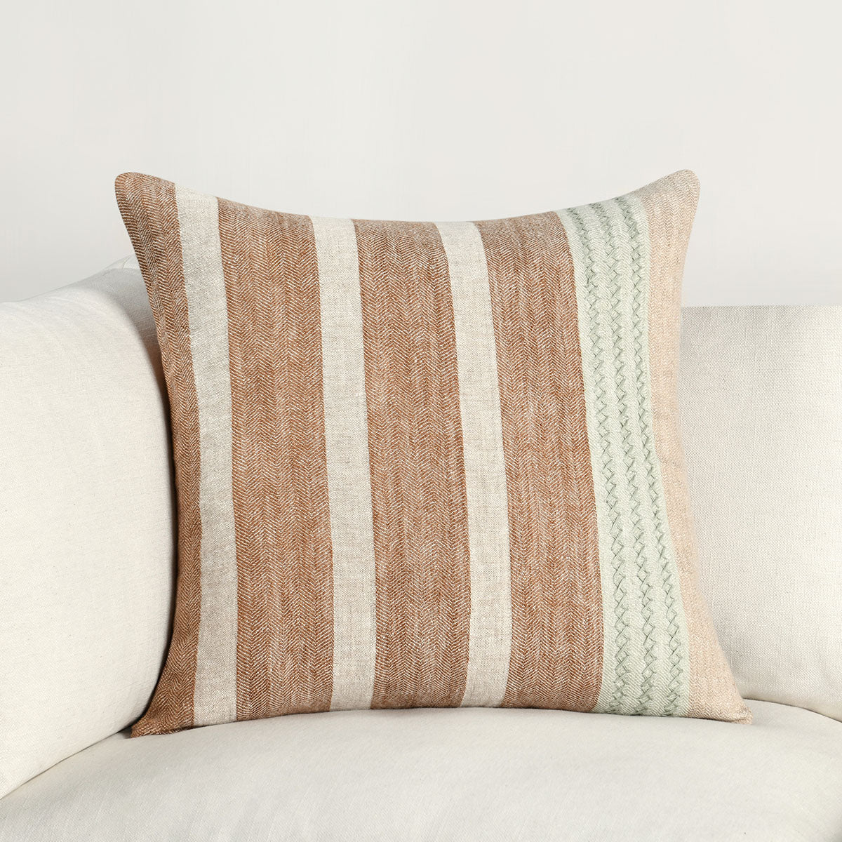 BW Sherry Hazel/Natural 22x22 Pillow - Set of 2 - Chapin Furniture