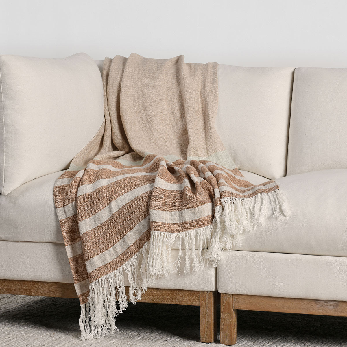 TC Sherry Hazel/Natural Throw - Chapin Furniture