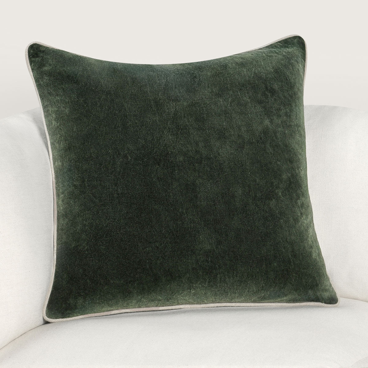 SLD Heirloom Velvet Pillow Forest Green - Set of 2 - Chapin Furniture