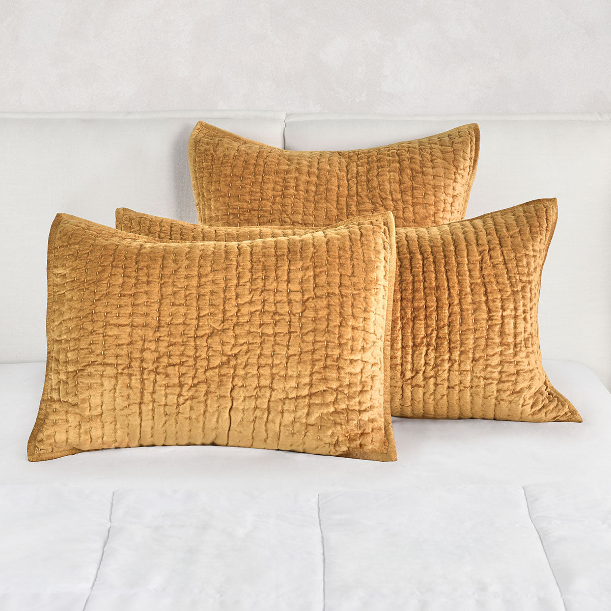 Bari Velvet Honey Gold Quilt - Chapin Furniture