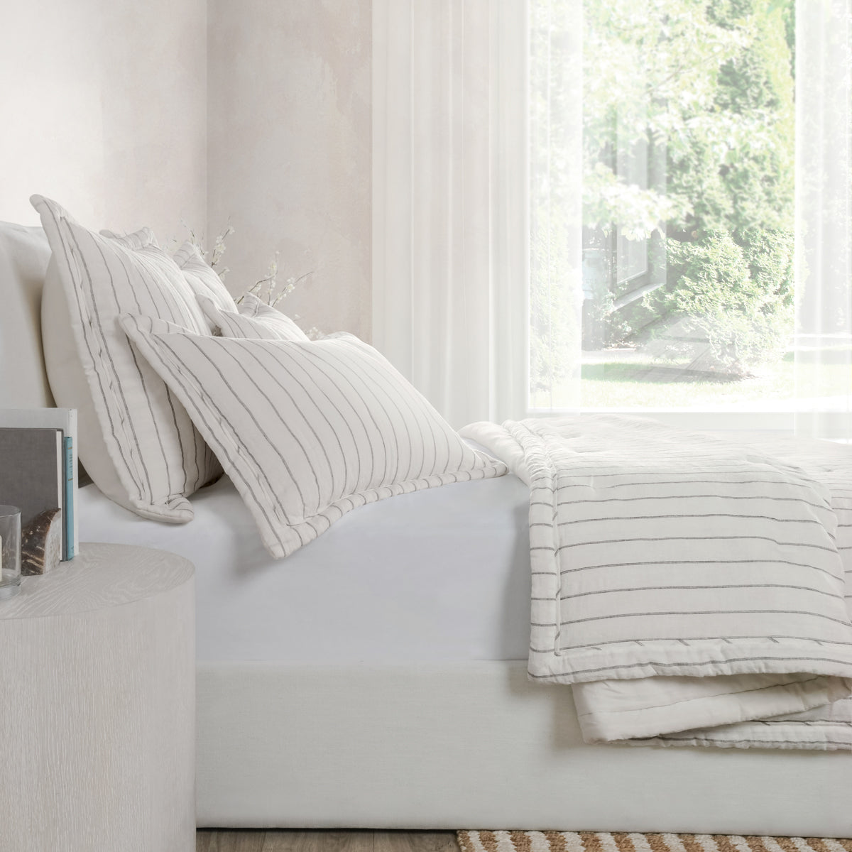 Monaco Ivory Comforter - Thumbnail 4