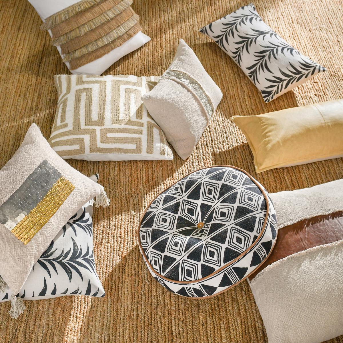 CH Steam Ivory/Dumont 26x26 Pillow - Chapin Furniture