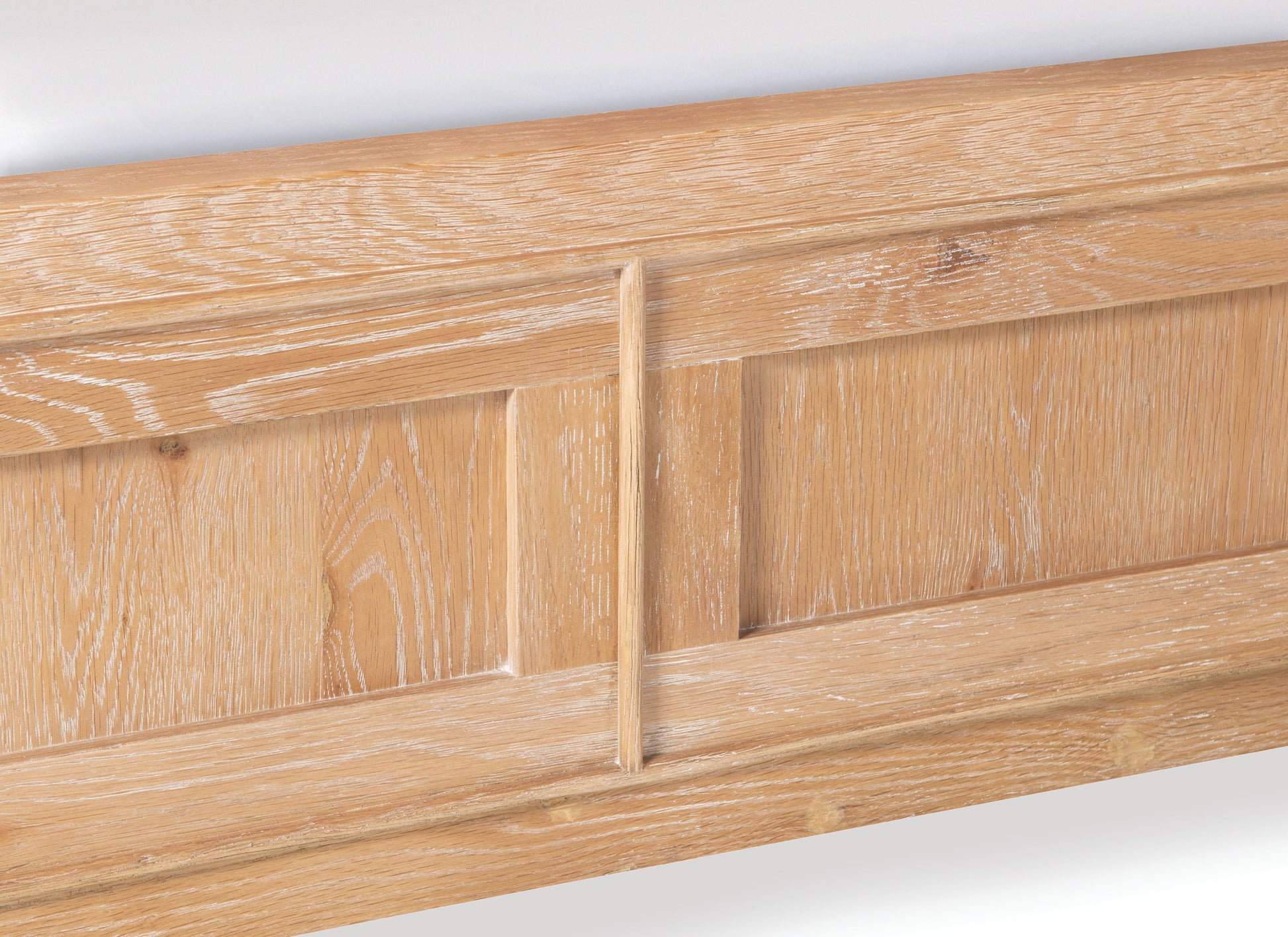 Courtland California King Panel Bed - Chapin Furniture