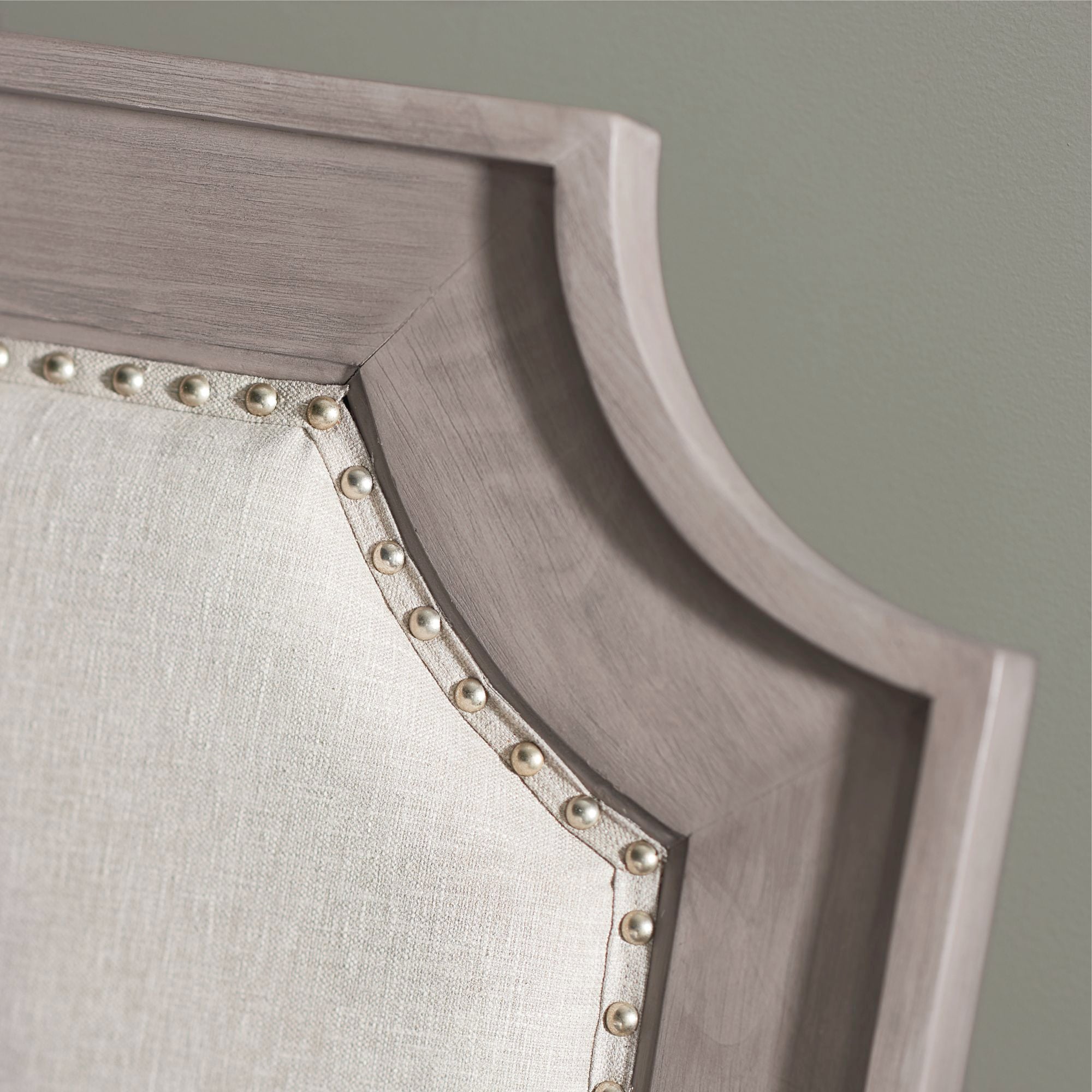 Bassett Furniture Ventura Bed - Thumbnail 5