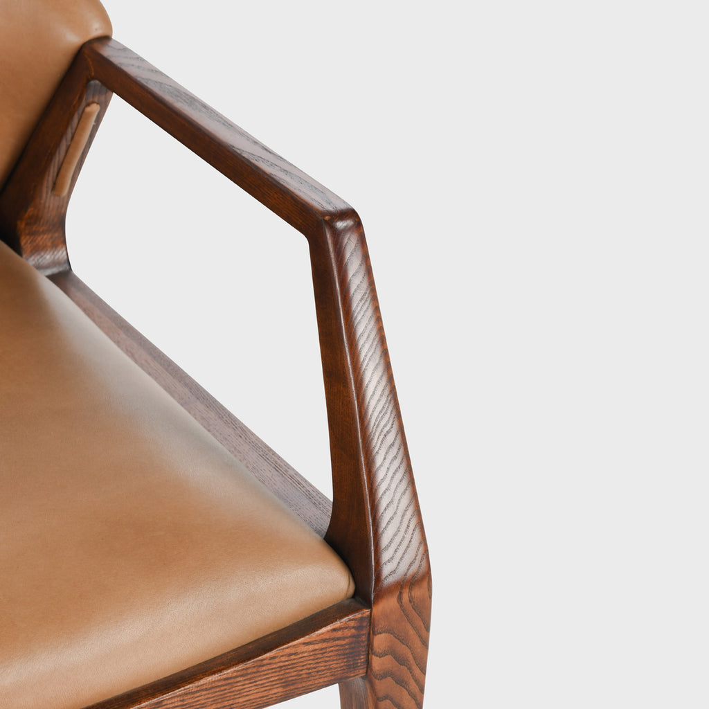 Perrin Accent Chair- Tan - Chapin Furniture