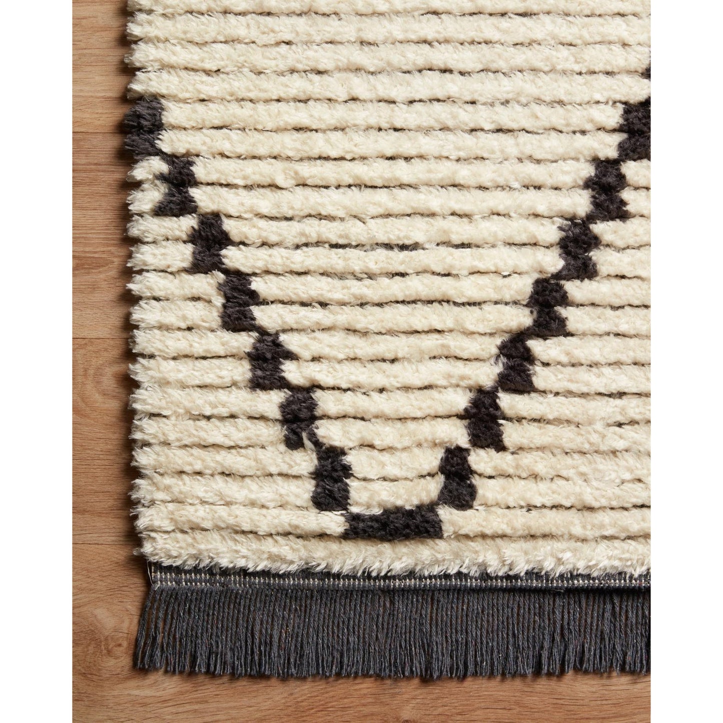 Chris Loves Julia Alice Cream/Charcoal Rug - Chapin Furniture