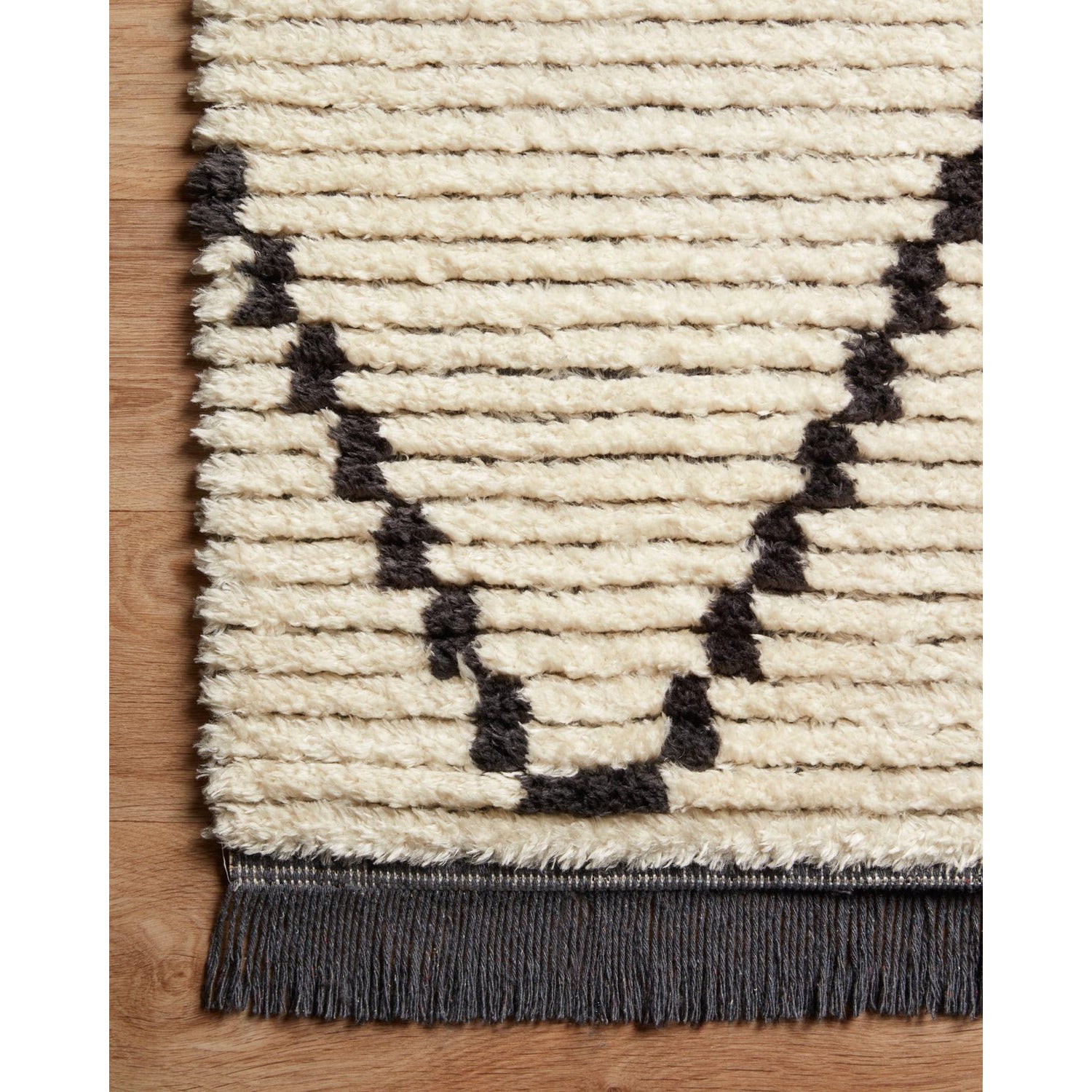 Chris Loves Julia Alice Cream/Charcoal Rug - Chapin Furniture