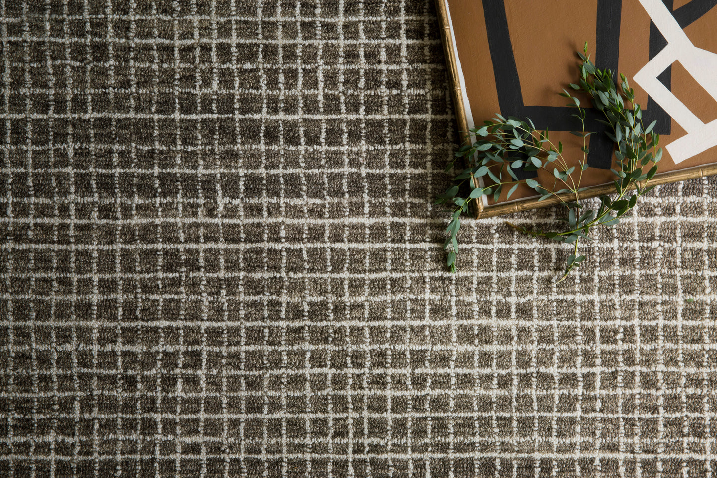 Loloi Giana Charcoal Rug - Chapin Furniture