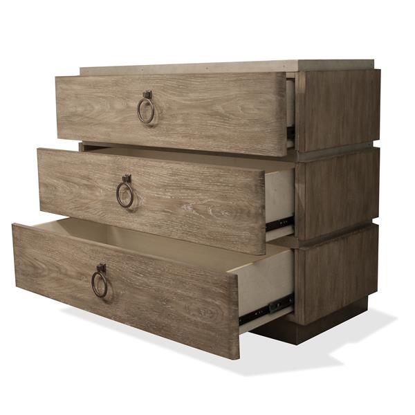 Sophie Bachelor Chest - Chapin Furniture