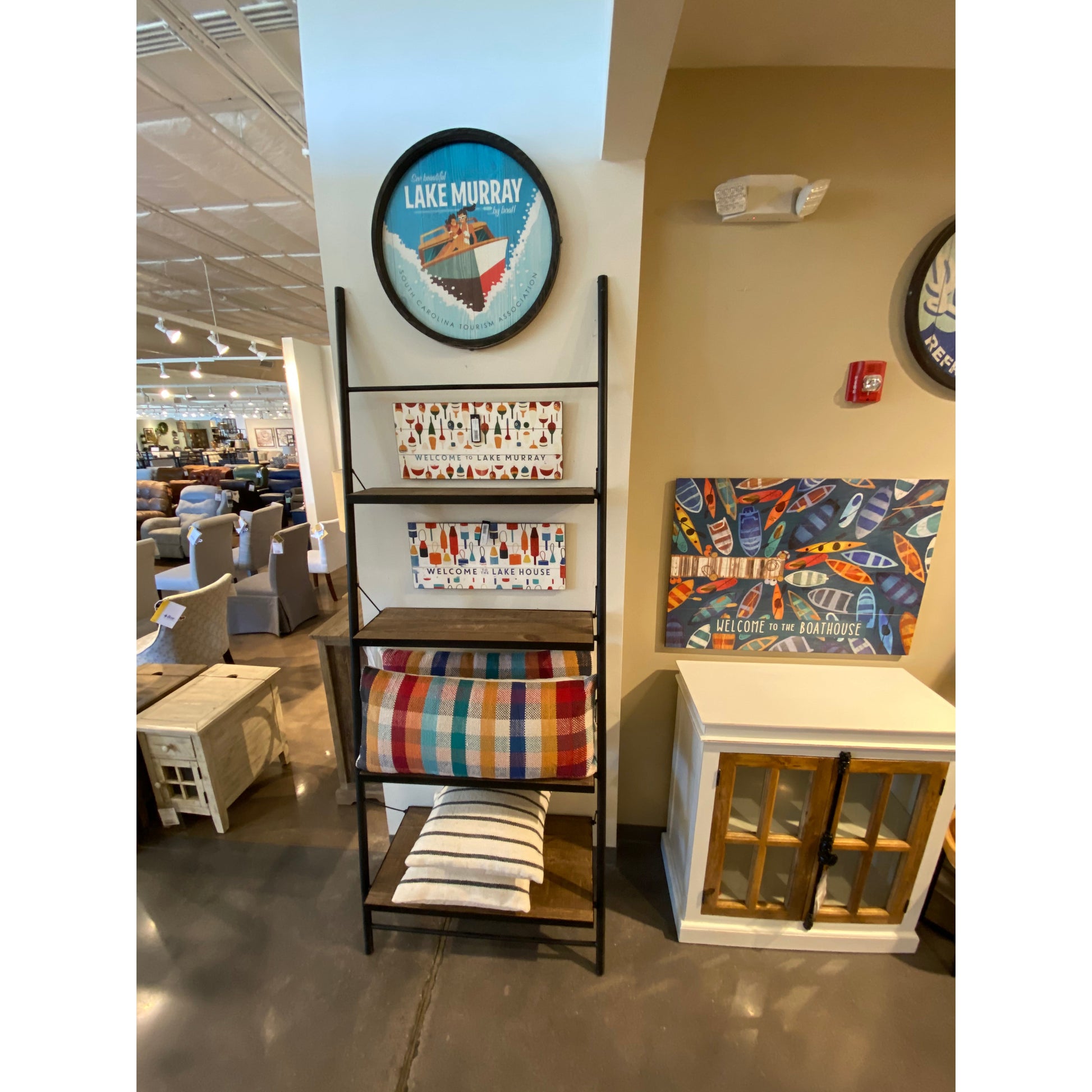 Lake Murray Boating Art - Chapin Furniture