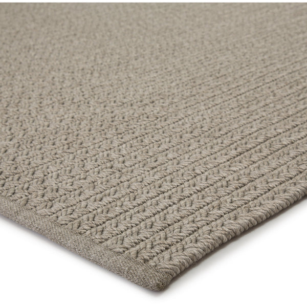 Jaipur Living Iver Indoor/ Outdoor Solid Light Gray Rug - Chapin Furniture