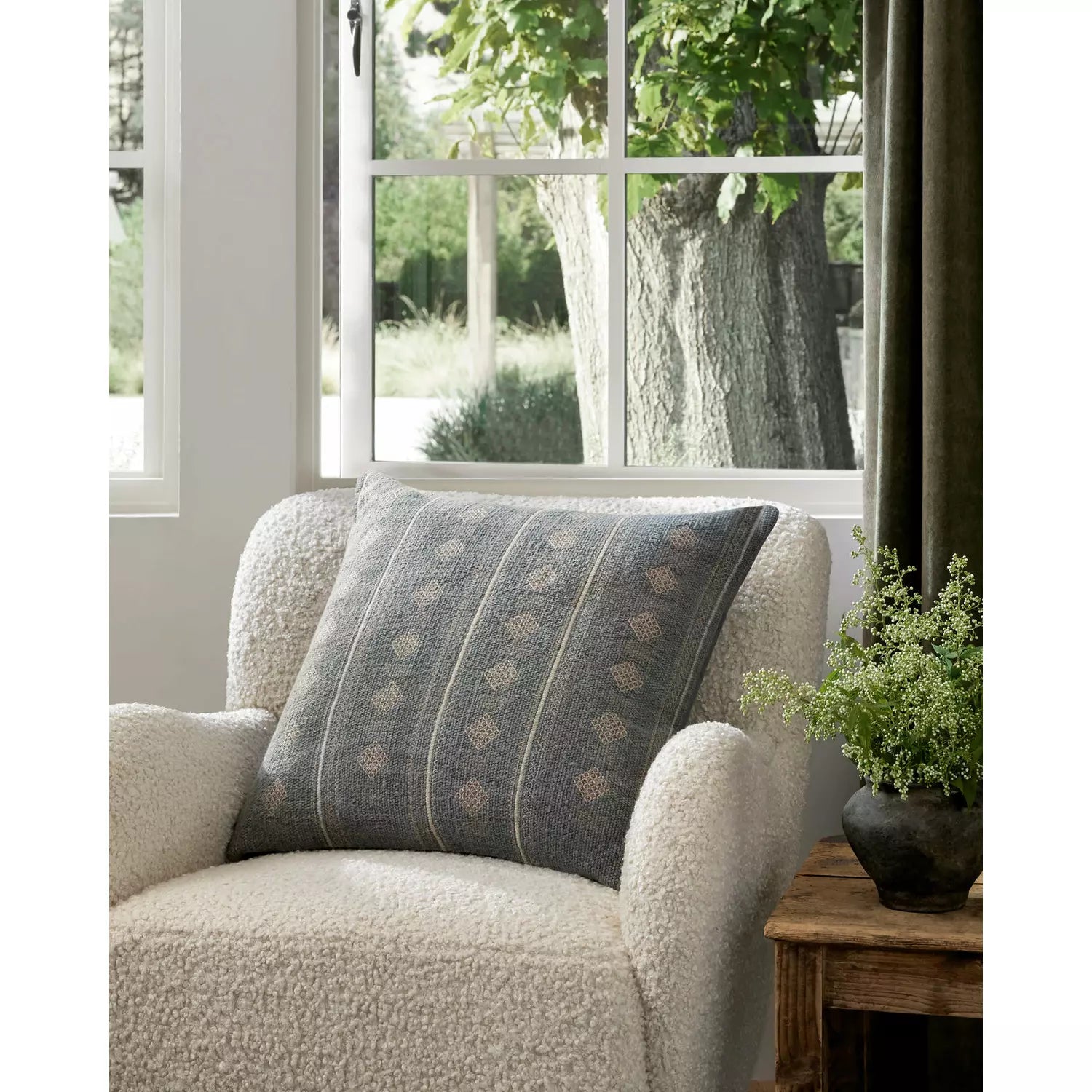 Amber Lewis Palomar Pal0007 Denim Pillow - Chapin Furniture