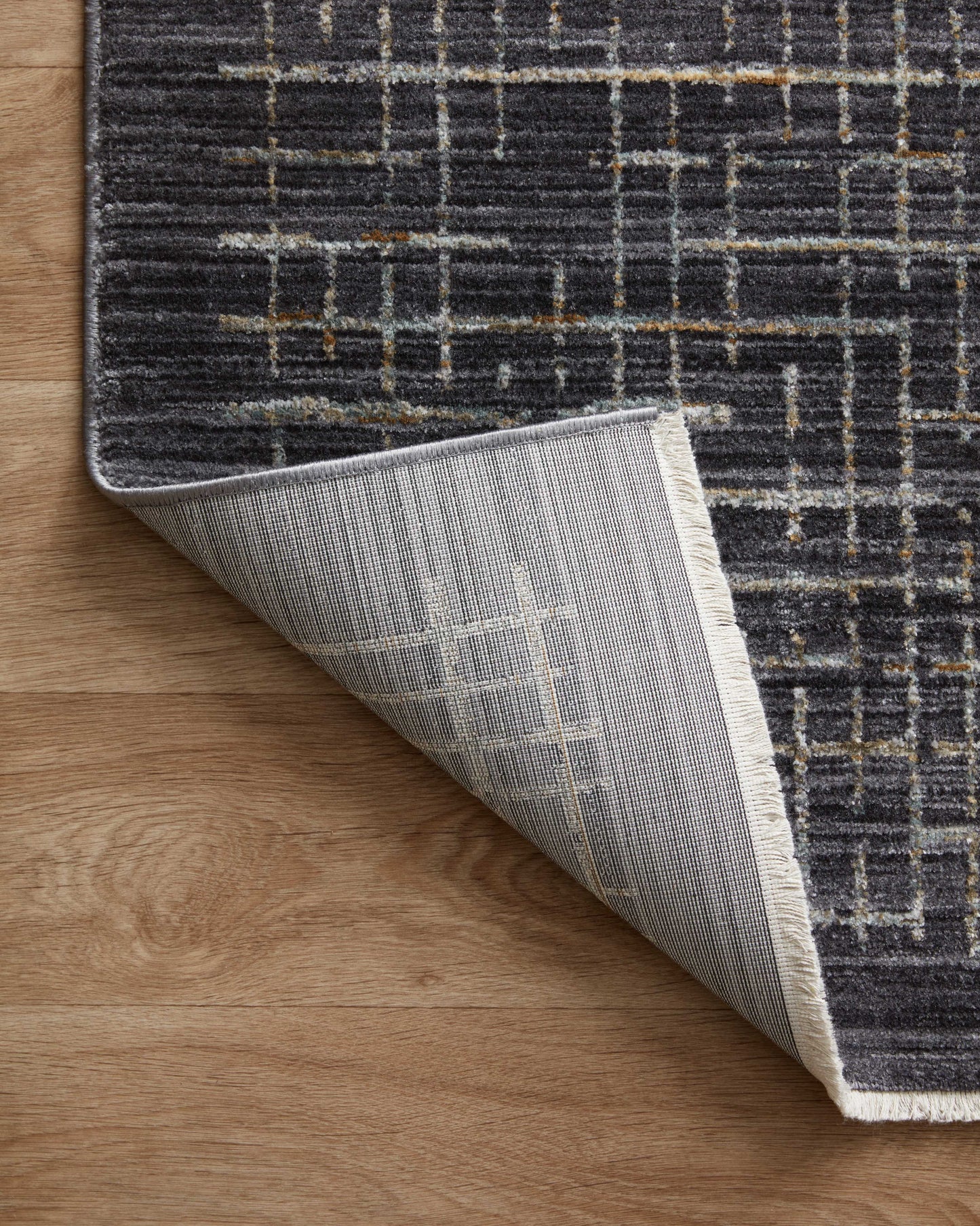 Soho Rug- Onyx / Silver - Chapin Furniture