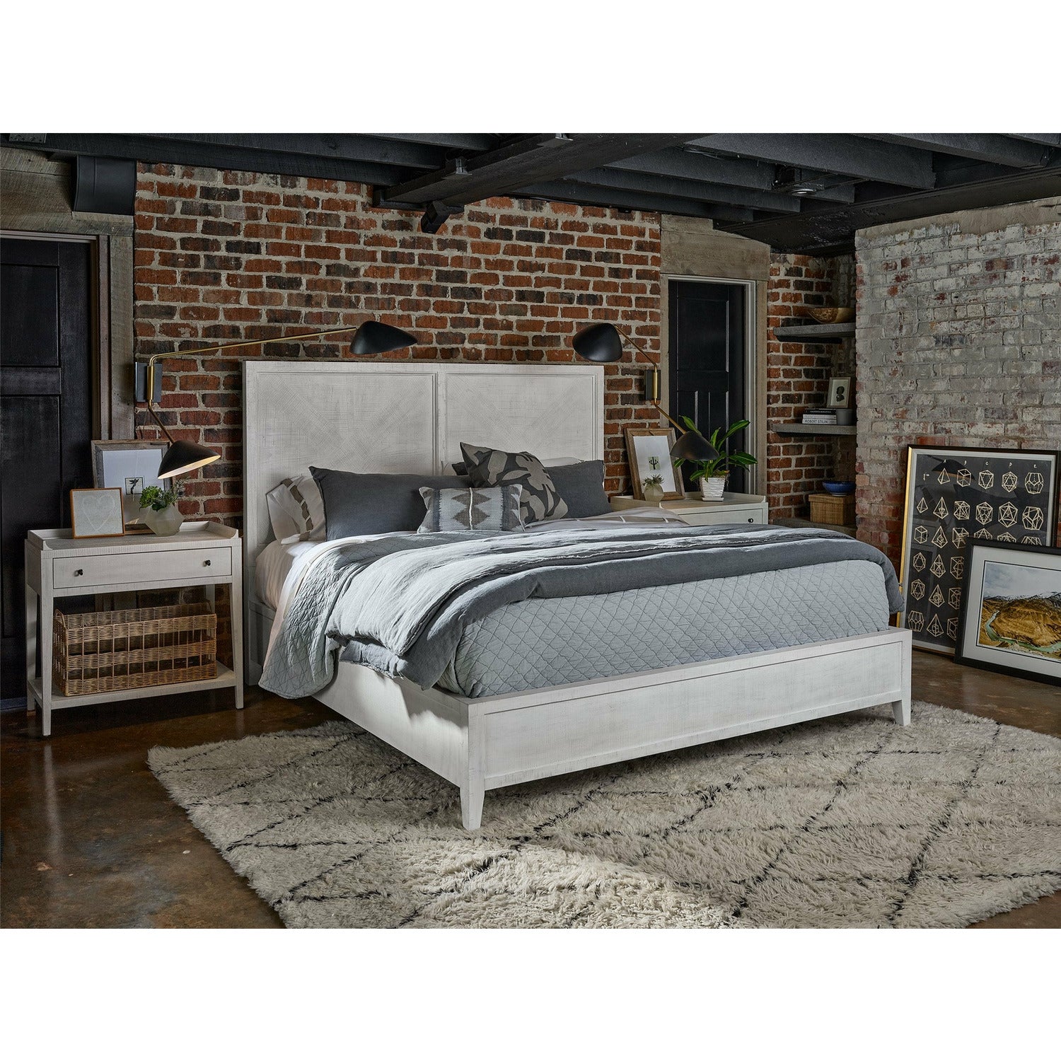 Universal Furniture Ames Bed - Thumbnail 2