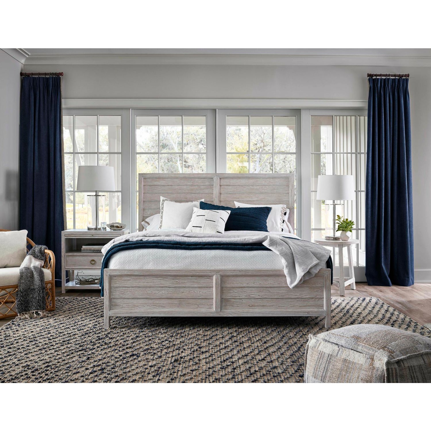 Getaway Panel Bed - Chapin Furniture