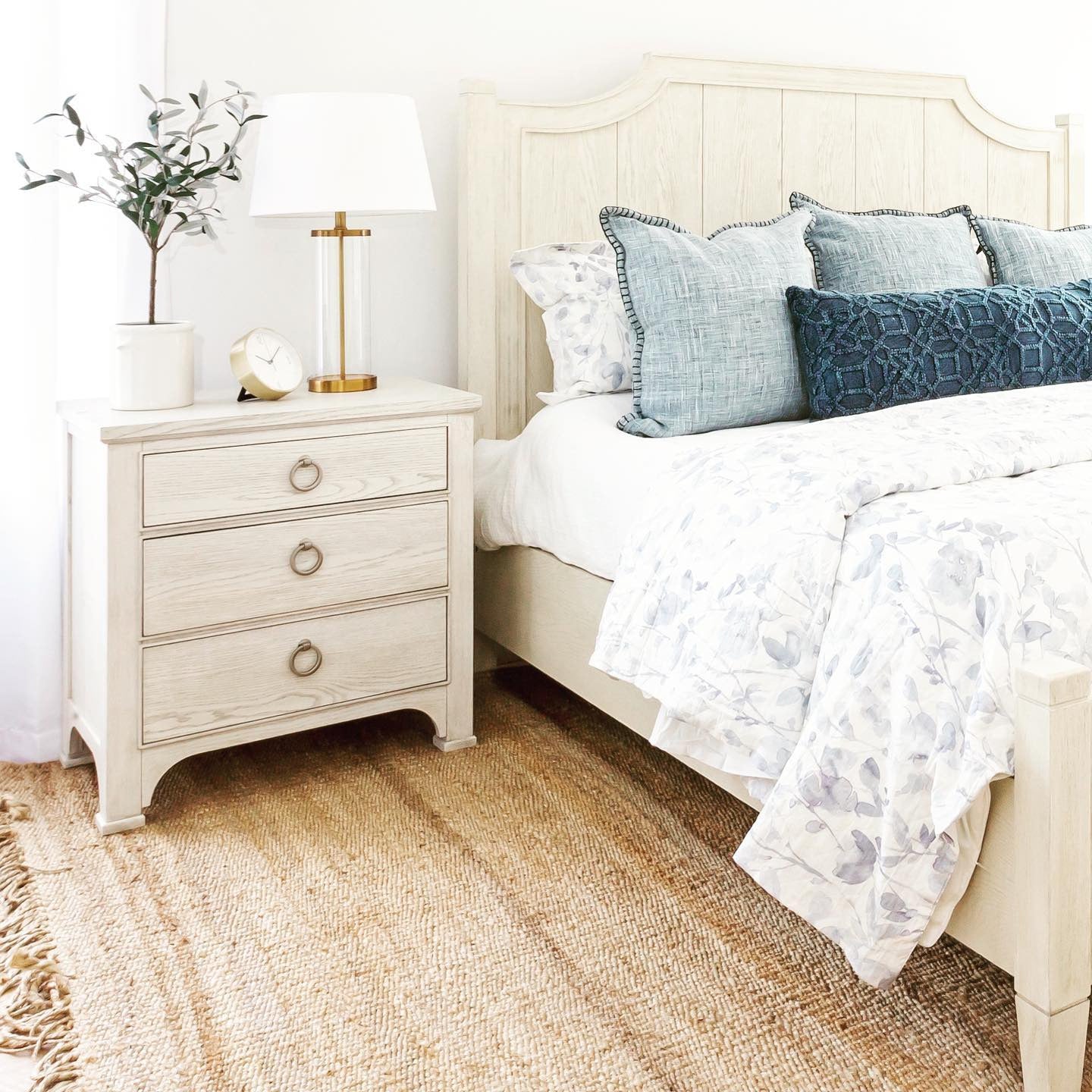 Jute Natural Rug - Chapin Furniture
