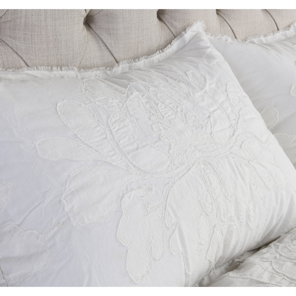 Matira Antique Cream Comforter Set - Chapin Furniture