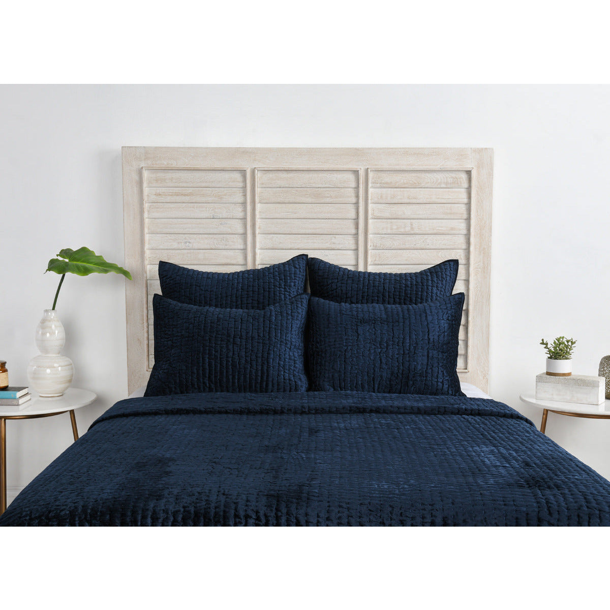 Bari Velvet Ocean Blue Quilt Set - Chapin Furniture