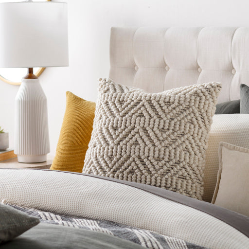 Hygee 07 Pillow - Chapin Furniture